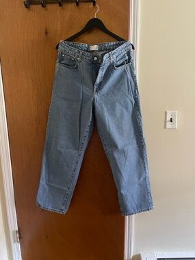 ASOS baggy blue jeans, unisex size 32x30